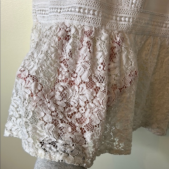 Zara White Lace Women's Peplum Top Size S - Picture 5 of 7